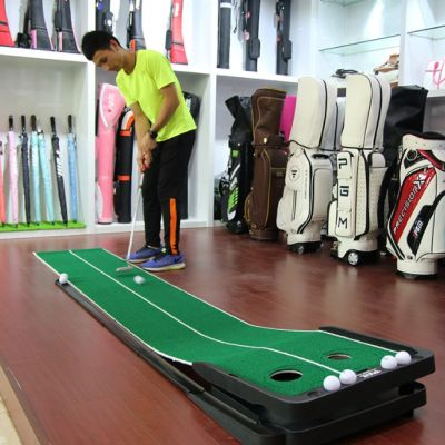 Thảm Tập Golf Putt 360 - Trải Nhiệm Cú Putt Tuyệt Vời Ngay Tại Nhà Và Chinh Phục Mọi Sân Golf!